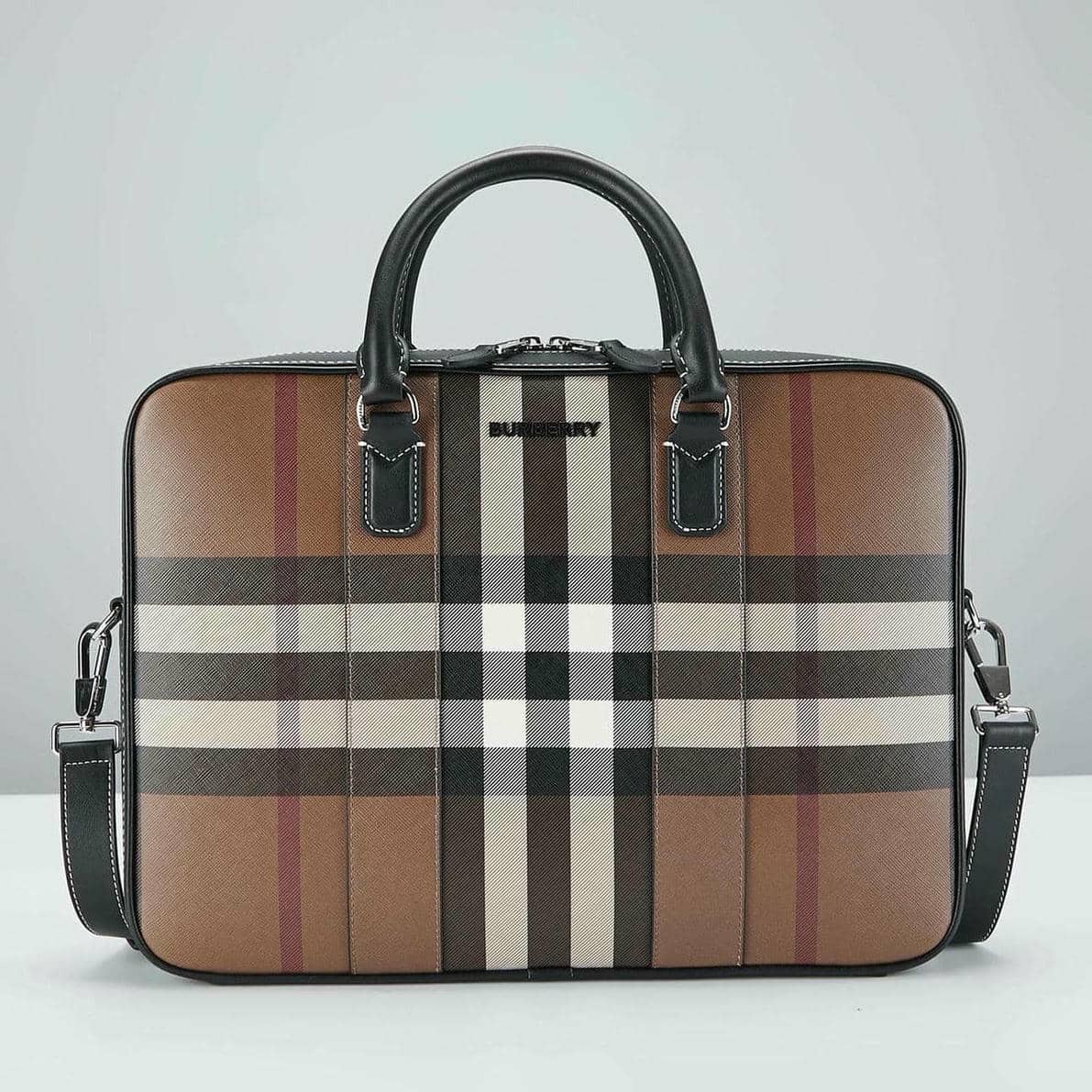 Burberry Bag 135